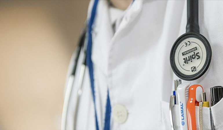 Elazığ’da anestezi doktoru evinde ölü bulundu