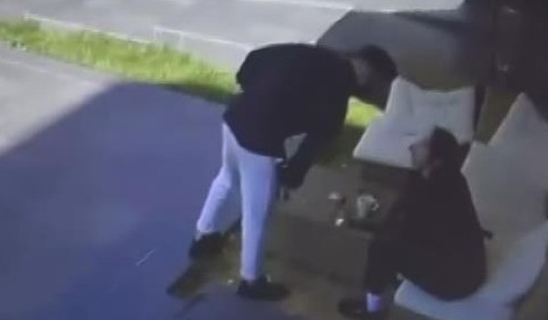 Ece Ronay yardım istedi: Defalarca ölüm tehdidi aldım