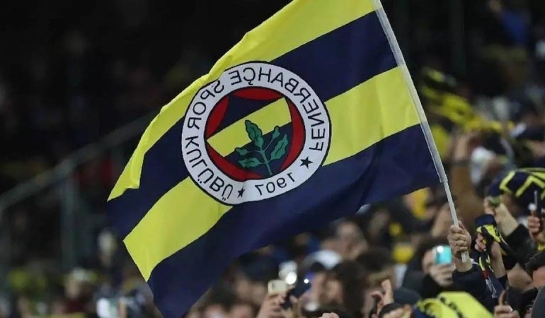 Fenerbahçe UEFA Konferans Ligi kadrosunu açıkladı