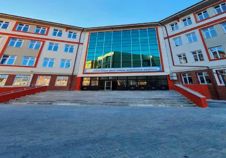 ‘Sarkıntılık’ soruşturması geçiren öğretmen hakkında yeni karar
