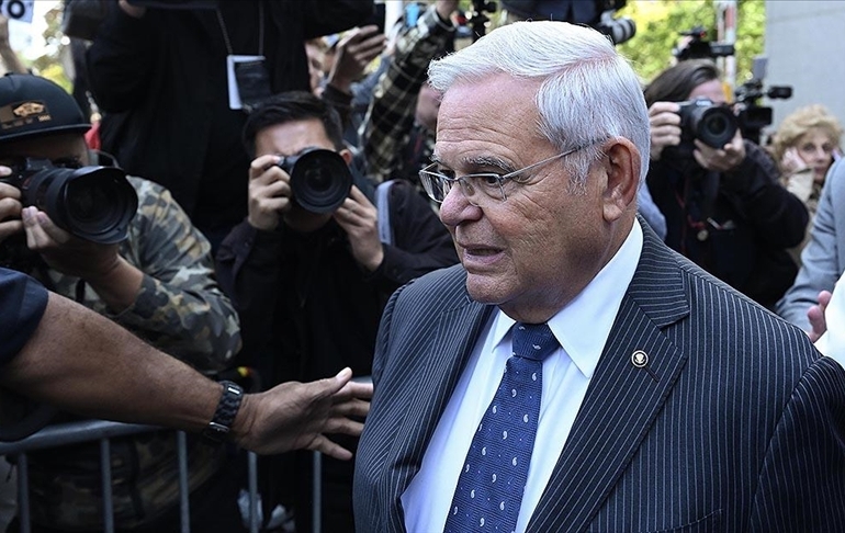 Rüşvetle suçlanan ABD’li senatör Menendez hakkında karar