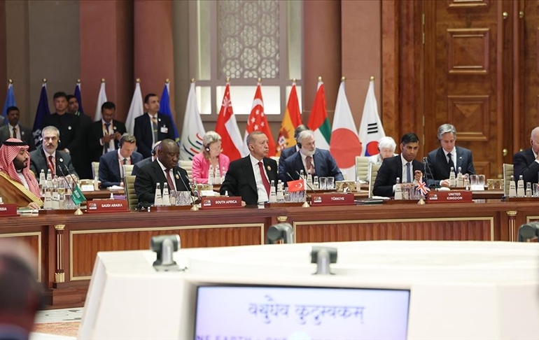 Erdoğan’dan Hindistan’da peş peşe görüşmeler