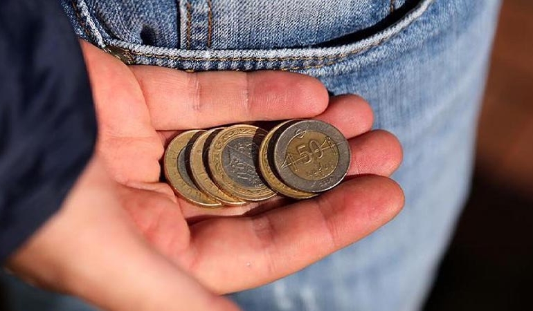 Yoksulluk sınırı 52 bin lirayı geçti