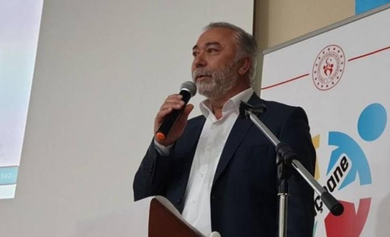 Cumhuriyet’i hedef alan spor ilçe müdürü açığa alındı