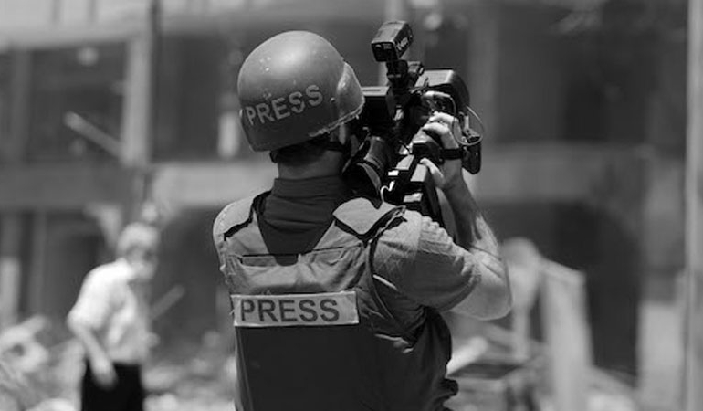 İsrail, gazetecileri hedef alıyor… Can kayıpları, yaralılar ve kayıplar var