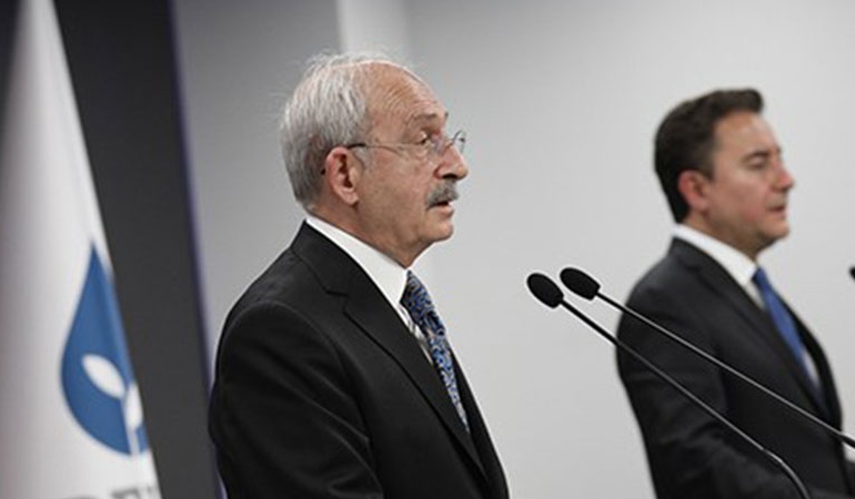 DEVA’da istifalar geldi… ‘Kılıçdaroğlu 15 vekil verdi, 13 ilçe başkanı alıyor’