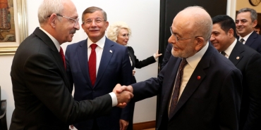 kilicdaroglu-karamollaoglu-ve-davutoglu-ile-gorustu_5580_dhaphoto2