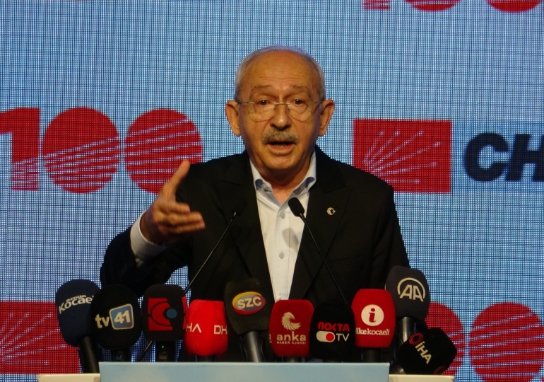 Kılıçdaroğlu: Kim partiyi tartıştırırsa onu partiden ayıracağım