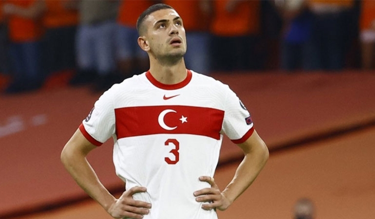 Milli futbolcu Merih Demiral ameliyat oldu