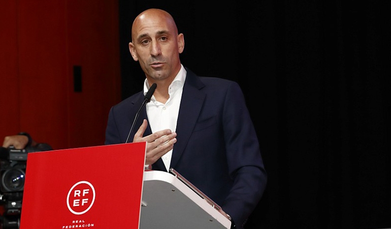 FIFA, Rubiales için karar verdi