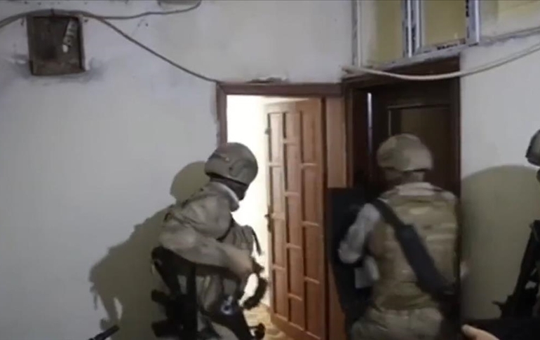 ‘Kahramanlar Operasyonu’nda 27 terör örgütü üyesi yakalandı