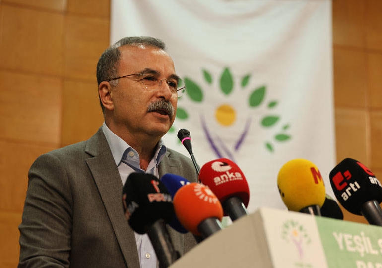 YSP’den AKP’ye şartlı anayasa desteği