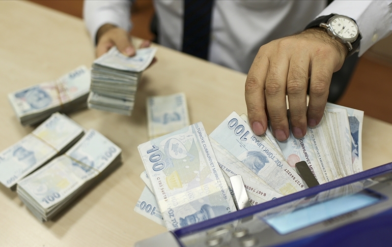 İktidar basını yazdı… İşte asgari ücrette pazarlığın başlayacağı rakam