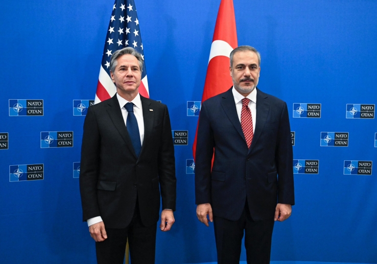 bakan-hakan-fidan-abd-disisleri-bakani-blinken-ile-bir-araya-geldi_5333_dhaphoto1