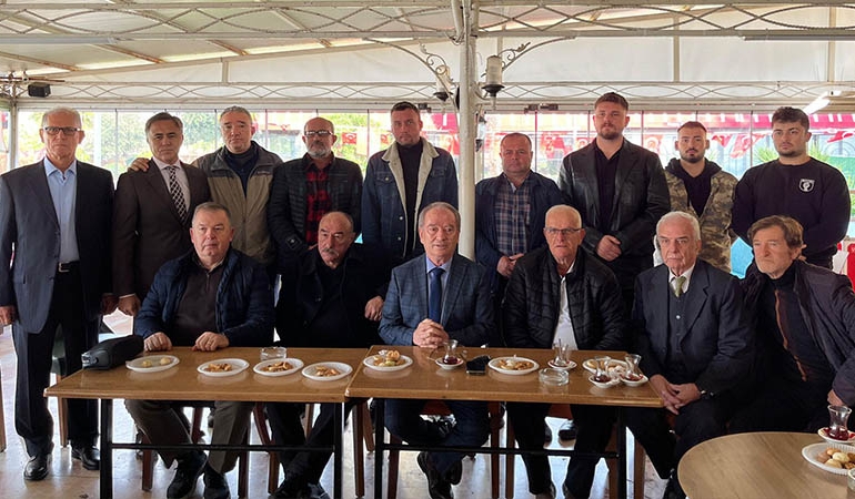 İYİ Parti’de 90 istifa