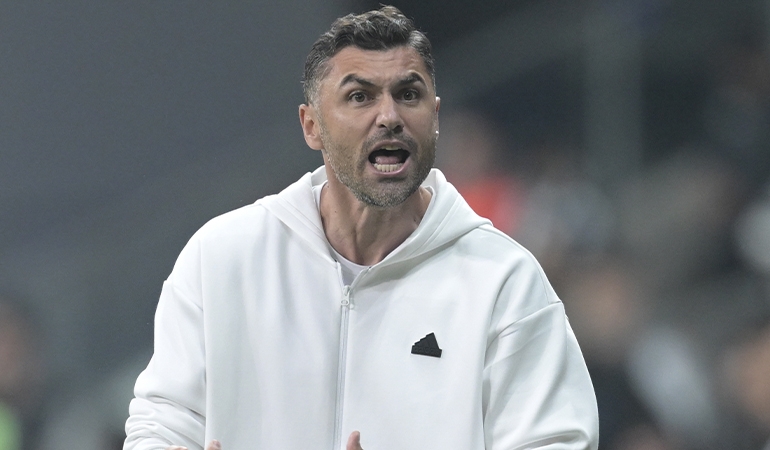 Burak Yılmaz istifa etti… Beşiktaş’ın yeni teknik direktörü kim olacak?