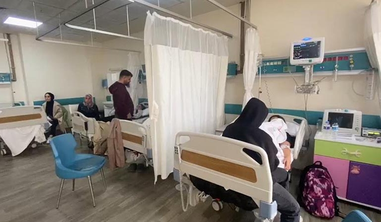 İstanbul’da lisede çok sayıda öğrenci zehirlendi