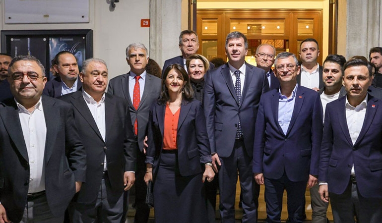 Sezgin Tanrıkulu’dan ‘opera’ savunması: Eşit vatandaşlık için…