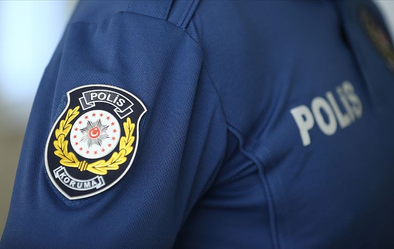 polis