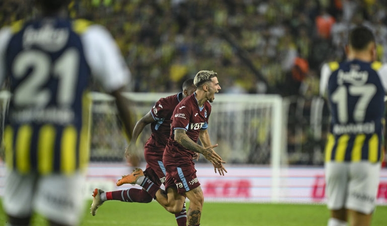 Kadıköy’de 26 yıl sonra Trabzonspor fırtınası… Lider değişti