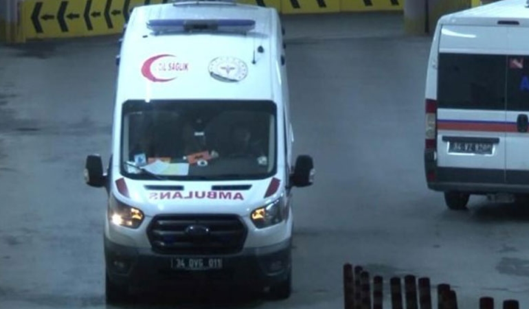 İstanbul’da AVM otoparkında intihar: Siyanür içtim yaklaşmayın