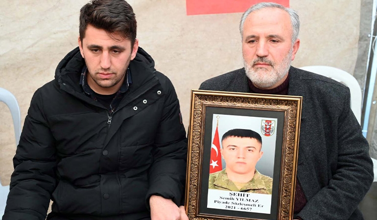 Şehit oğluyla son konuşmasını anlattı