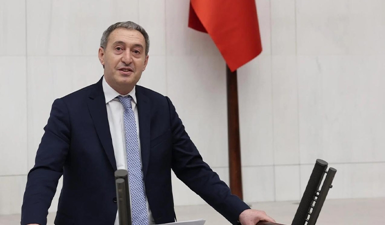 DEM Parti: Kötüler arasındaki bir seçimde taraf olmayacağız