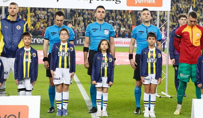 Kadıköy’de sessiz derbi
