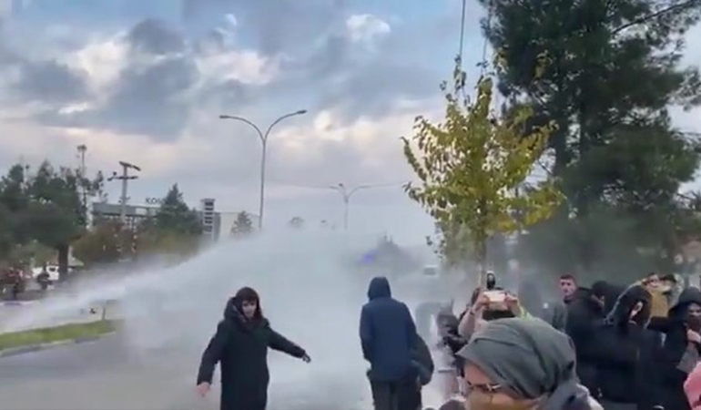 Eylem yapan işçilere sert müdahale: 92 gözaltı