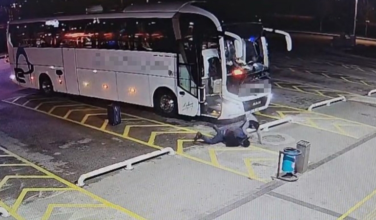 Otobüs terminalinde muavin terörü
