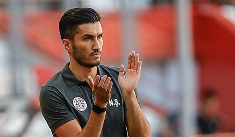 Nuri Şahin, Borussia Dortmund’a katıldı