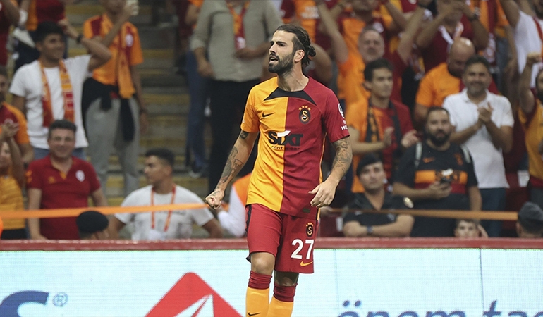 Galatasaray’a Sergio Oliveira’dan kötü haber