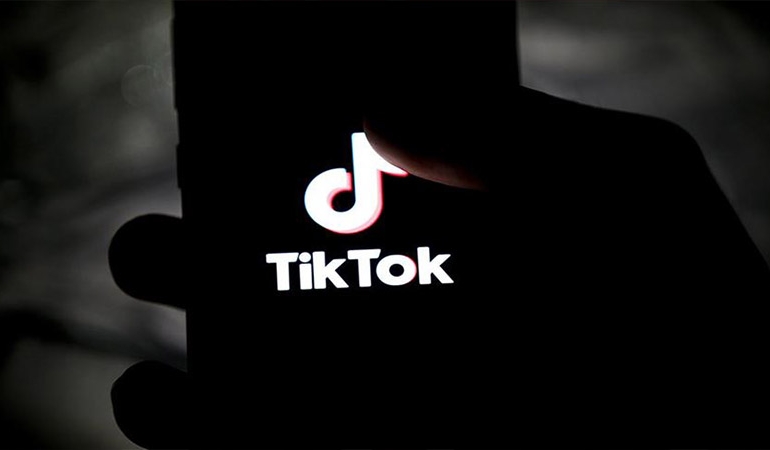AKP’li isim açıkladı: TikTok Meclis’e çağrılacak
