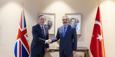 AA-20240126-33534526-33534523-DISISLERI_BAKANI_FIDAN_INGILTERE_DISISLERI_BAKANI_CAMERON_ILE_GORUSTU