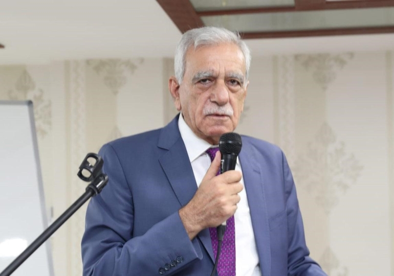 Ahmet Türk, DEM Parti adaylığından çekildi: Aktif siyaseti bırakıyorum