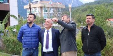 aksener2