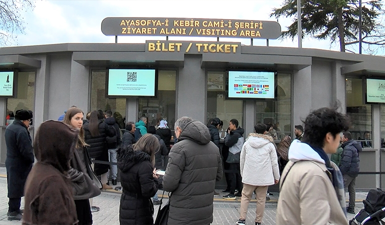 Ayasofya müze mi oldu? İletişim Başkanlığı’ndan açıklama