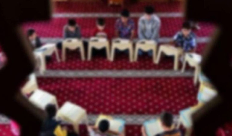 ÇEDES meyvelerini vermeye devam ediyor: Diyanet’ten öğrencilere ‘umre’ ödüllü yarışma