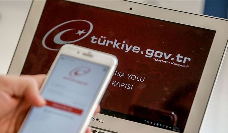 Emekli zammı açıklandı, e-Devlet çöktü