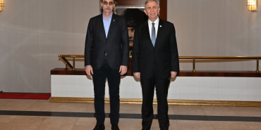 erdal-besikcioglundan-mansur-yavasa-ziyaret_7835_dhaphoto3