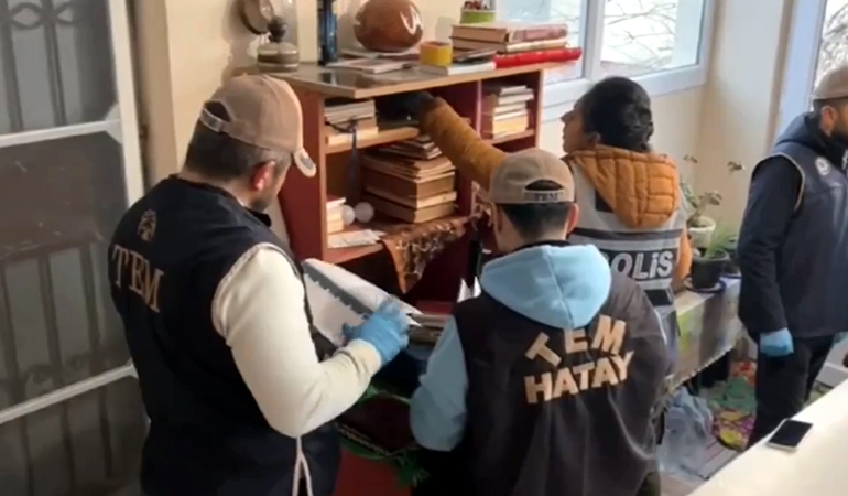 FETÖ’ye 12 ilde ‘Kıskaç’ operasyonu
