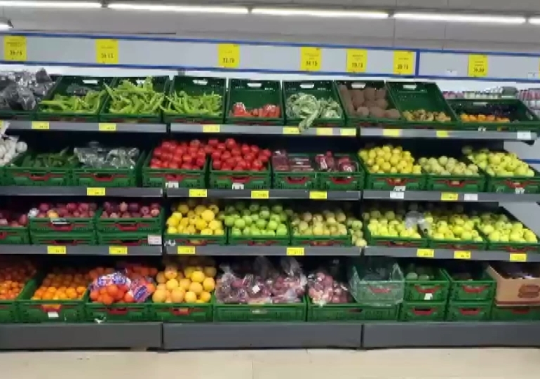 Etiketler değişti… Marketlerde yeni yıl zammı!
