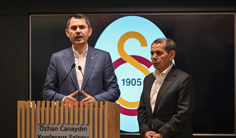 Dursun Özbek’ten Murat Kurum’a övgü dolu sözler: İstanbul için bir şans
