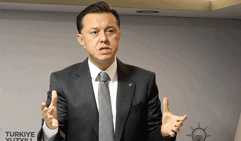 AKP’li adaydan gazetecilere ilginç vaat: Hepinizi maaşa bağlayacağım