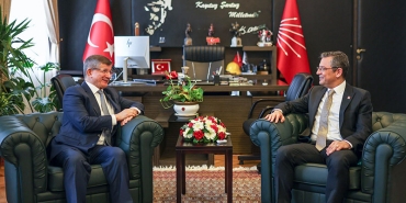 ozel-davutoglu