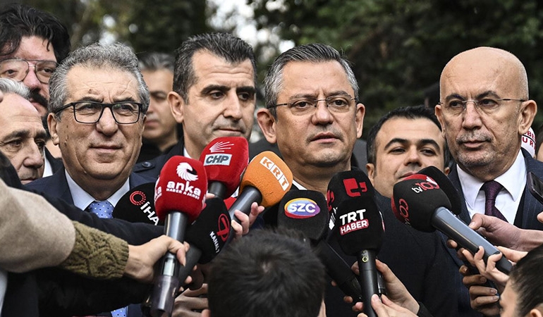 Özgür Özel’den ‘vanilyalı kek’ tavsiyesi