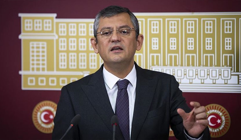 Özgür Özel’den Bahçeli’ye ‘Kılıçdaroğlu’nun izleri’ yanıtı