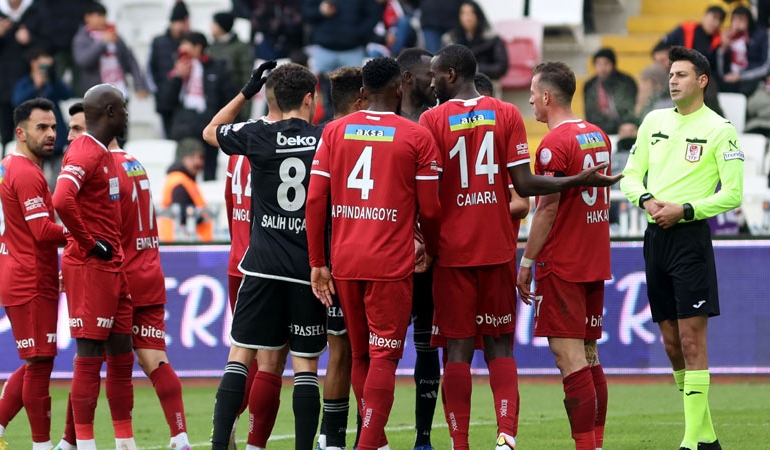 Sivasspor, Beşiktaş’ı eli boş gönderdi