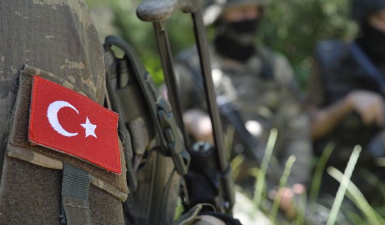 Siyasilerden şehitler için başsağlığı mesajları