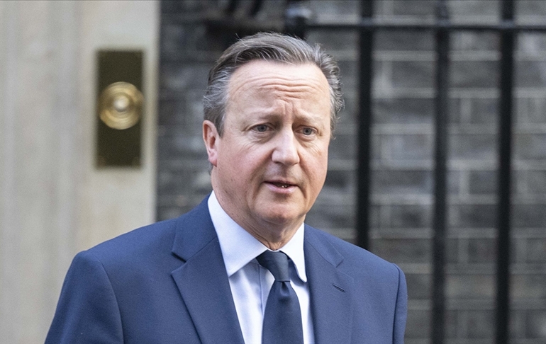 İngiltere Dışişleri Bakanı Cameron Türkiye’ye geliyor